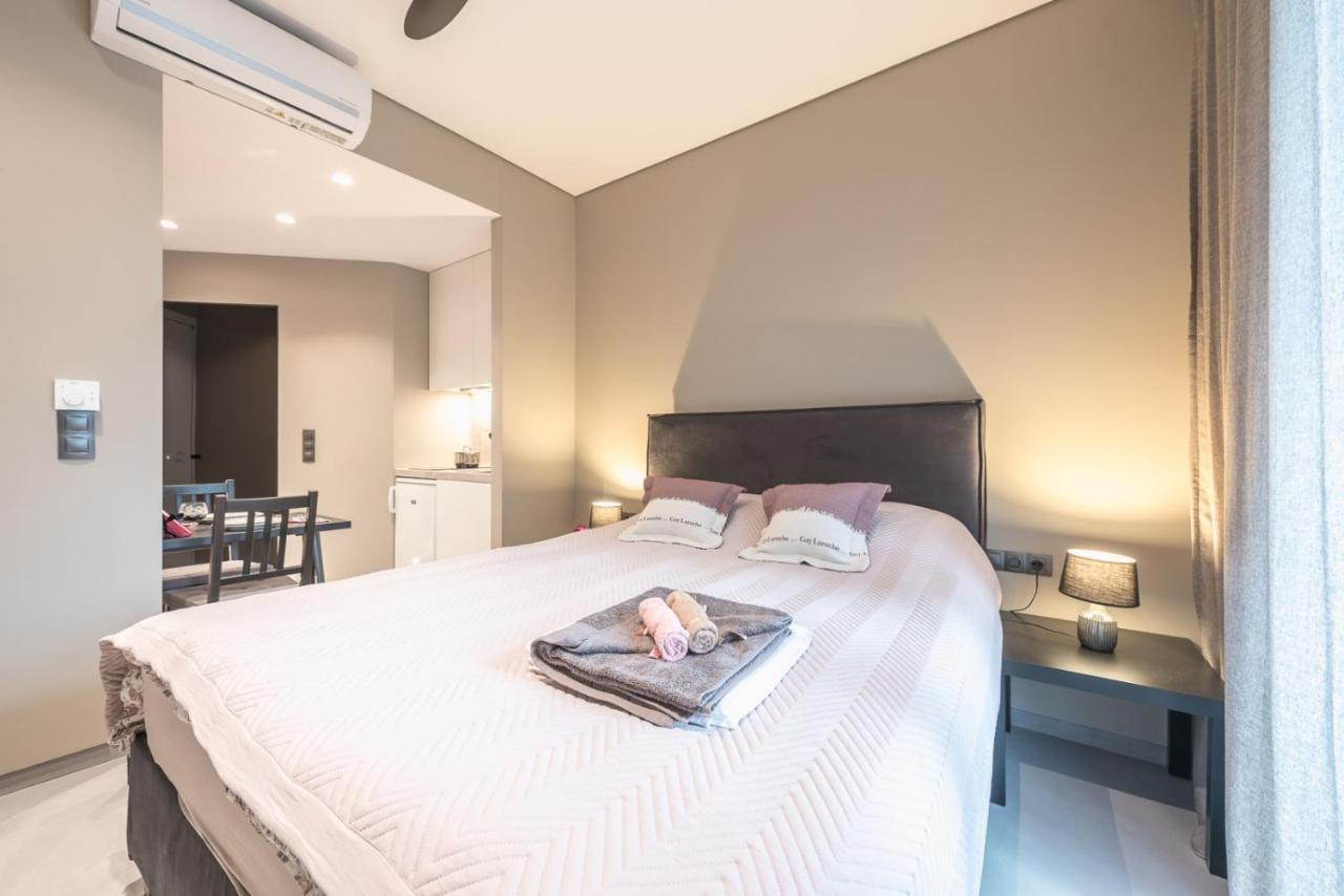 Ionia Luxury Suites B Athene Buitenkant foto